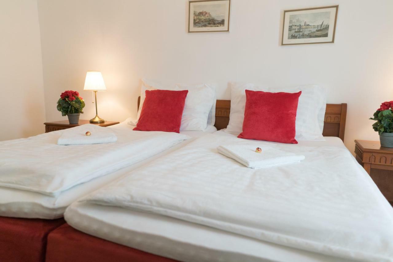 Aurelius Pension บาเดน ภายนอก รูปภาพ