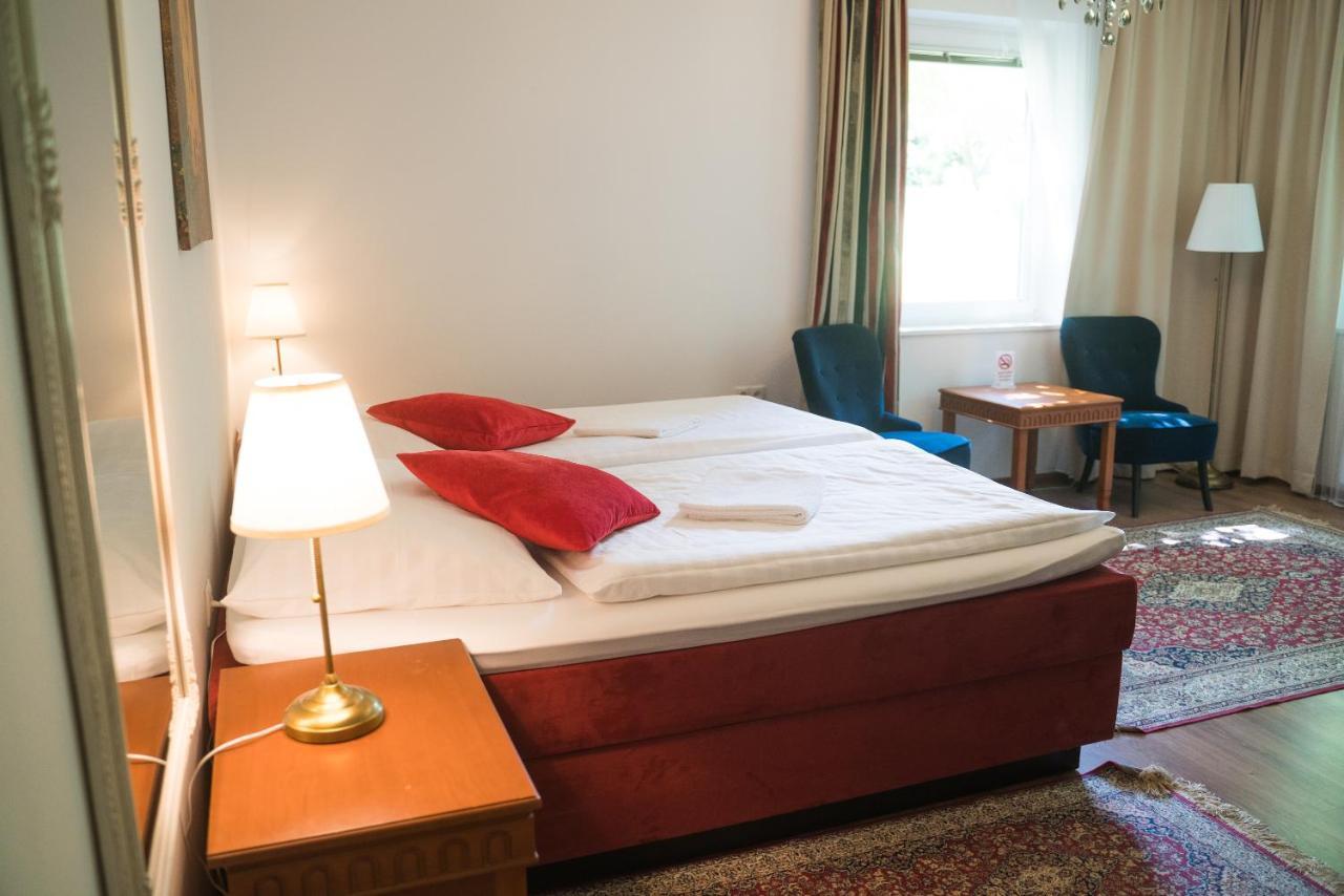 Aurelius Pension บาเดน ภายนอก รูปภาพ